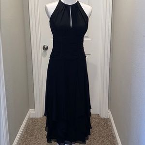 Carmen Marc Valvo midi keyhole dress